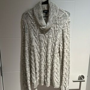 Men’s Express collard sweater size S